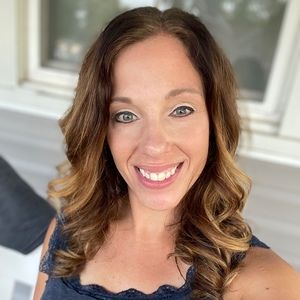 Meet your Posher, Posh